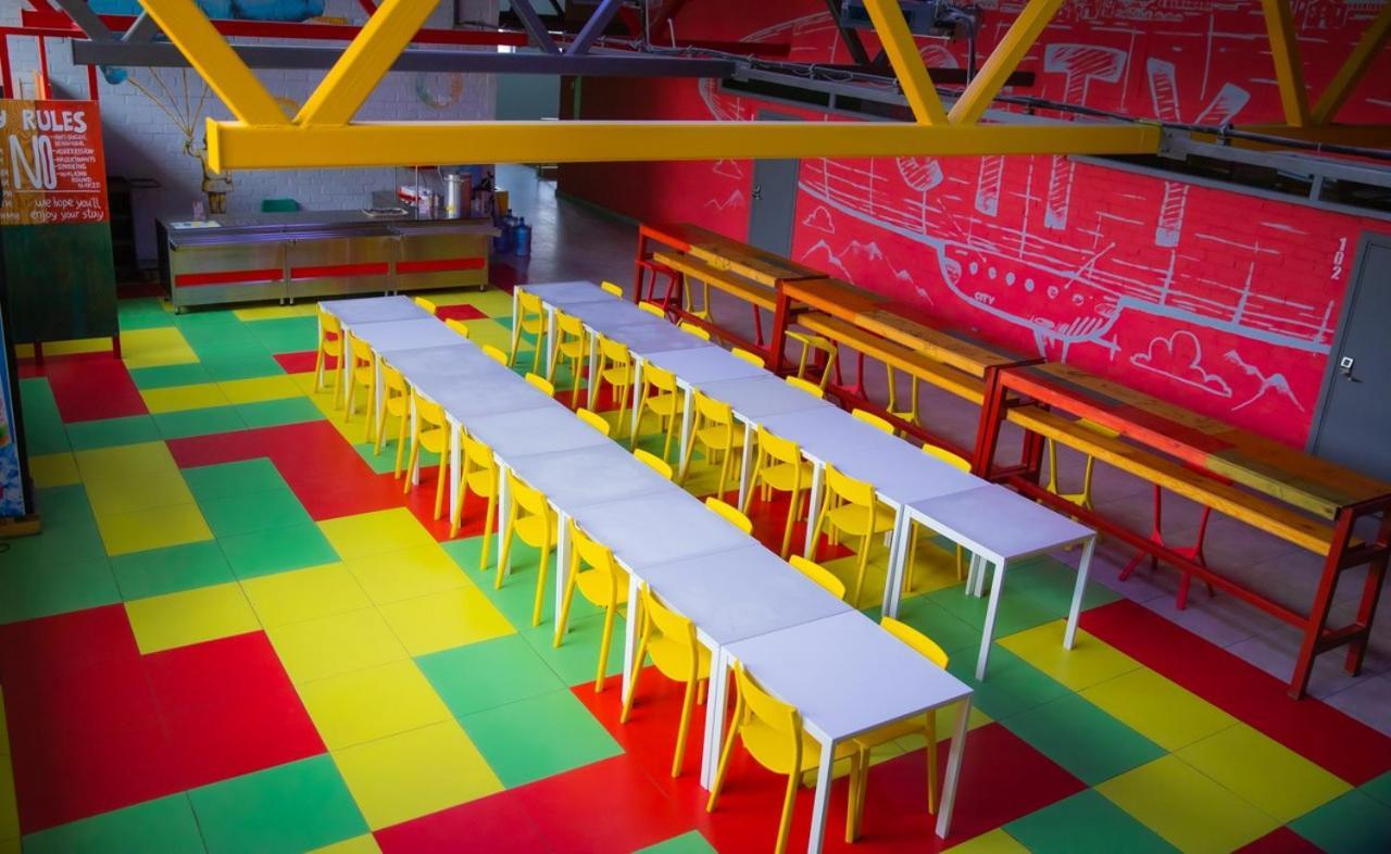 City Hostel Шымкент Экстерьер фото
